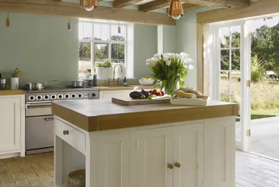 Suffolk Farmhouse Kitchen2