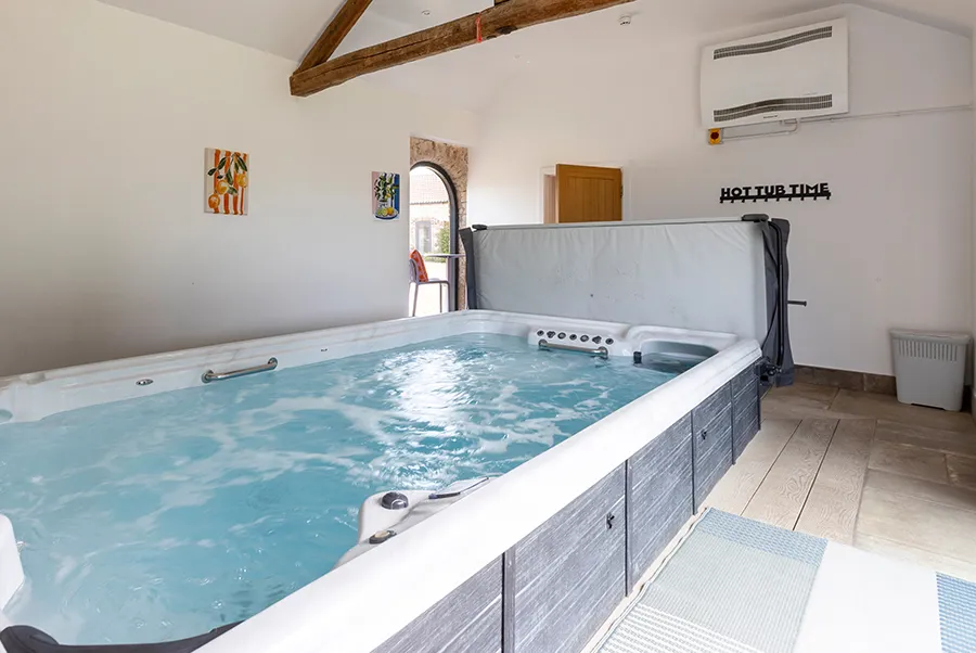 Highvale Barn Swim Spa