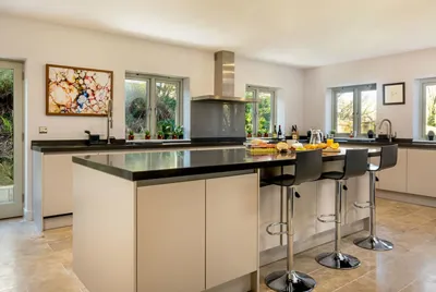 Lulworth Housekitchen And Dining Kitchenbig House Experience (1)