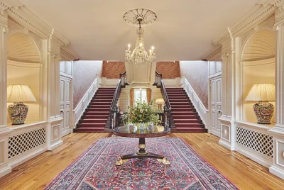Wantage Manor Entrance Hall