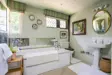 Meadowbank Manor Bathroom 2