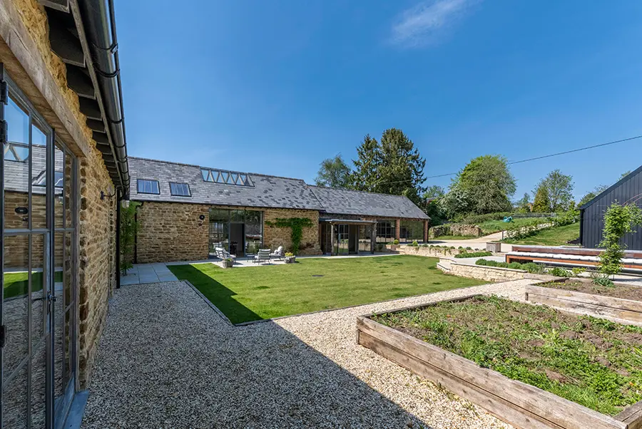 Stourford Barn Garden 3