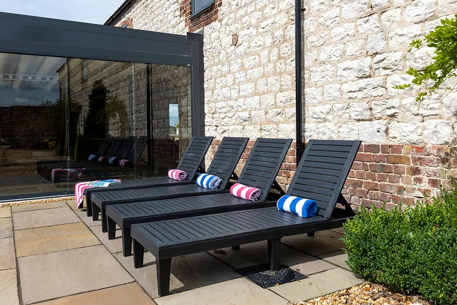 Highvale Barn Sunloungers