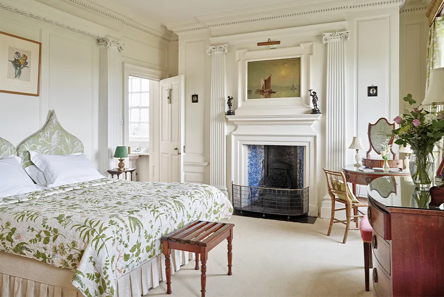 Henriette Flora Room 1