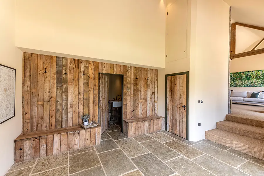 Stourford Barn Entrance Hallway 2