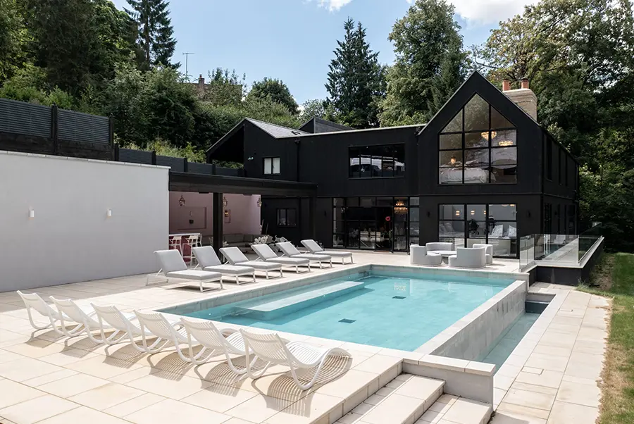 La Cachette Pool 1