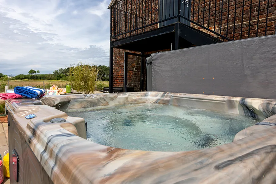 Highvale Barn Hot Tub