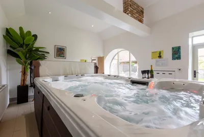 Woldfoot Farm Swim Spa Pool