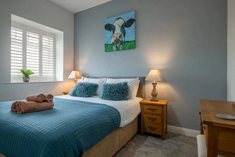 Courtyard Granary Bedroom 3.1