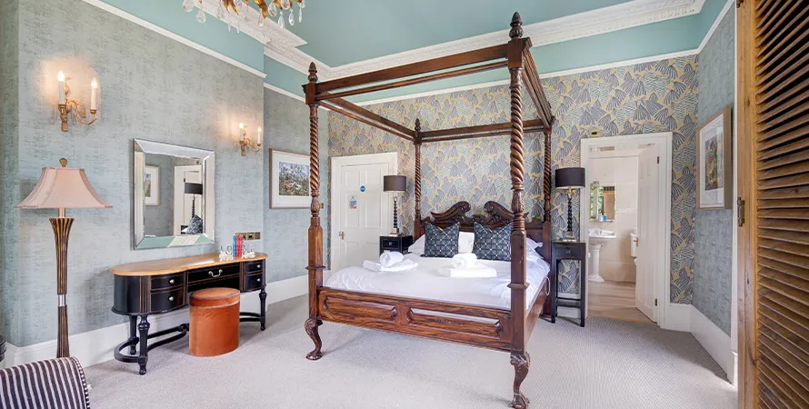 The Georgian Lakehouse Catbells Suite