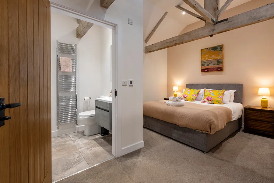 Old Cart House Bedroom 1