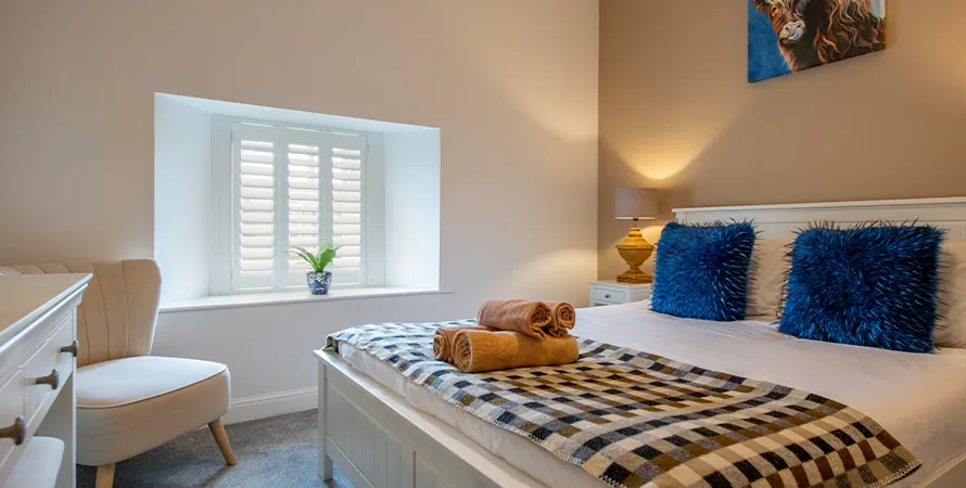 Courtyard Granary Bedroom