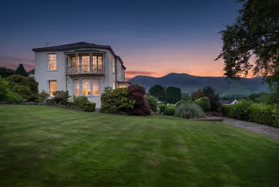The Georgian Lakehouse Exterior 2