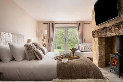 Stargaze Manor Bedroom 1.1