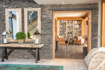 Lake Windermere House Hallway2