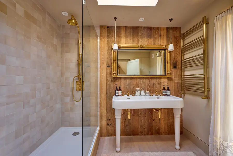 Dornywell Cottage Bathroom 1