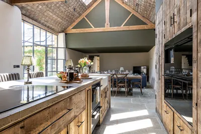 Stourford Barn Kitchen 2