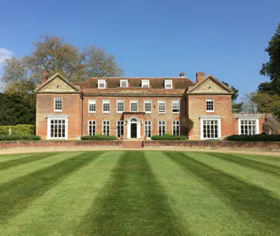 Grid Image Colnebrook Manor