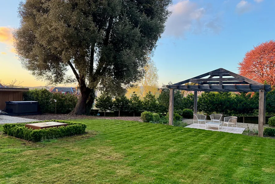 Lynbrook House Gardens