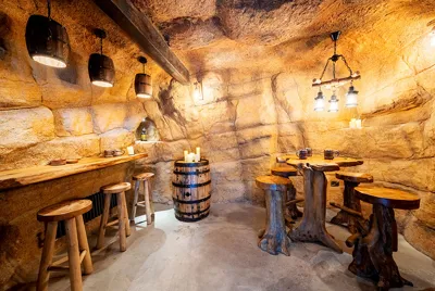 Heatherbryn House Cave Bar 1