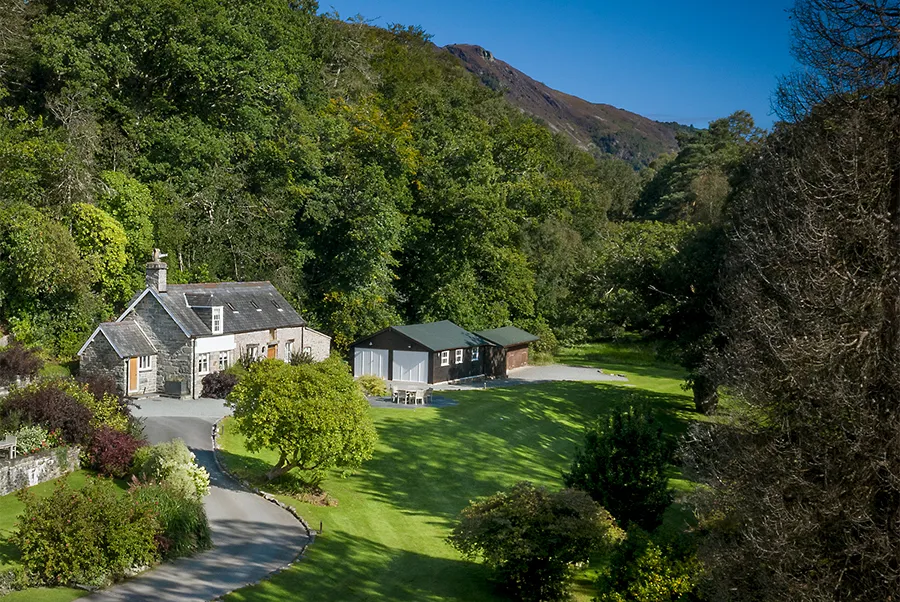 Pen Afon Coach House Exterior 2