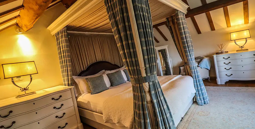 High Peak Manor Listing Image Bedroom