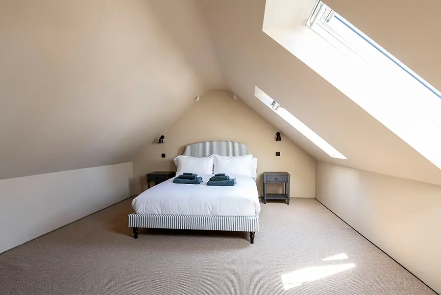 Stourford Barn Bedroom 6.1