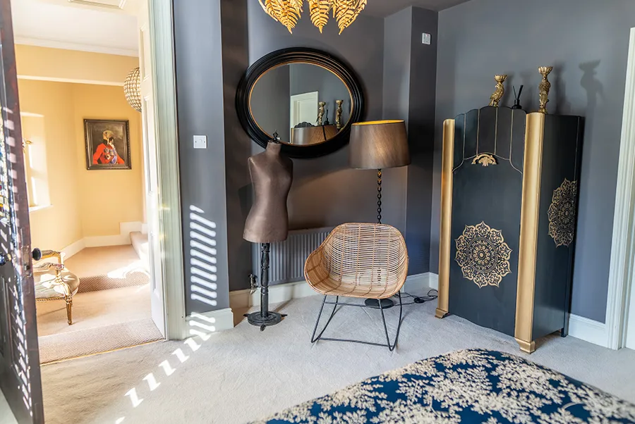 Mendip Manor Parrot Bedroom 2