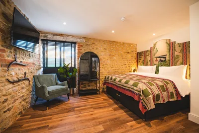 Tally Hoo House Bedroom 5.1