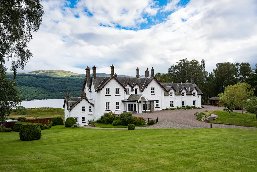 Loch Tay Lodge Exterior 1