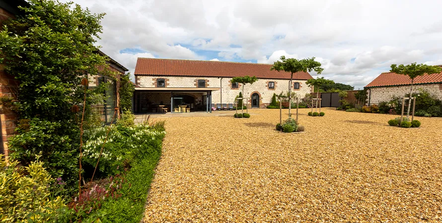 Highvale Barn Exterior (1)