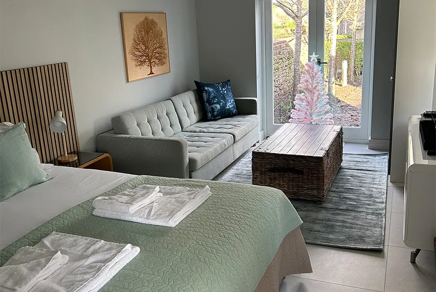 Alvington Lodge Bothy Bedroom 1