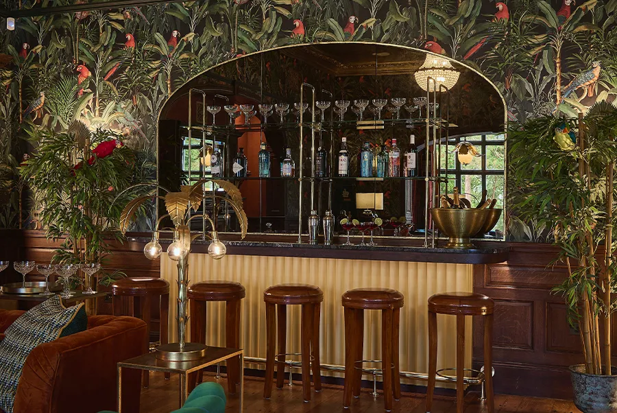 Ty Bryn Ballroom Bar