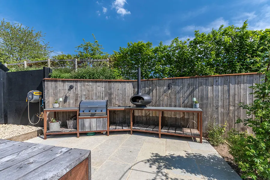 Stourford Barn Outdoor Kitchen 2