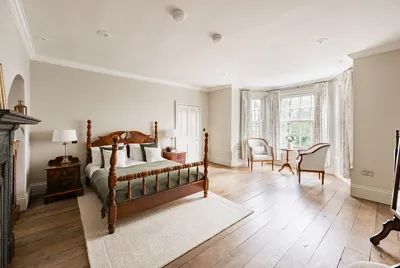 Windmill View Master Bedroom 1