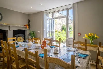 Brynglas Manor Kitchen Diner 1