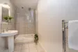 Apple Cabin Bathroom 5