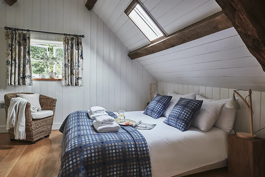 Pen Afon Coach House Bedroom 2