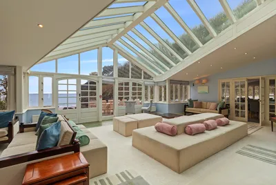 Bay View House Sky Room 1