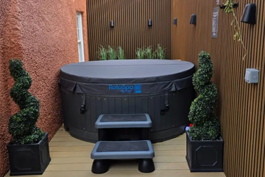 Seagreen House Hot Tub 1