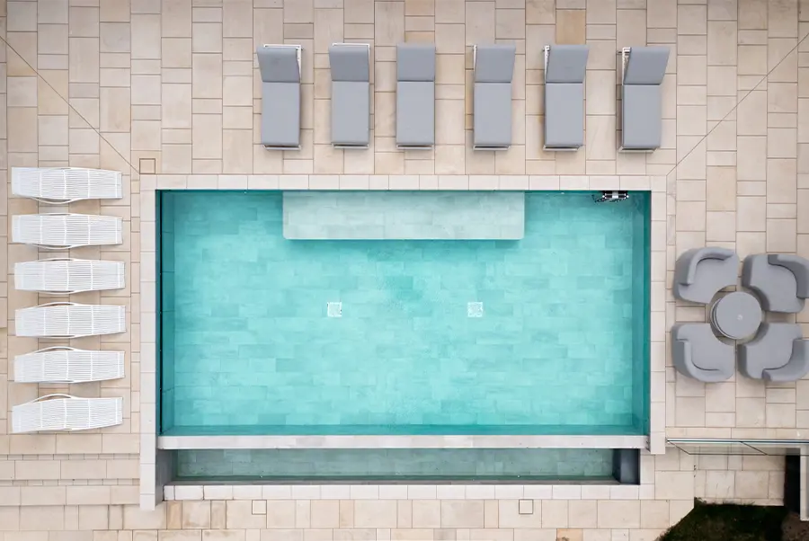 La Cachette Pool 5