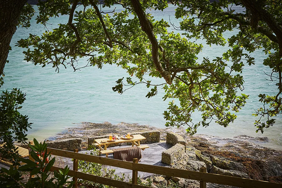 Ty Bryn Waterside Picnic Table 2