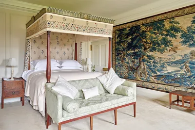 Henriette Tapestry Room 1