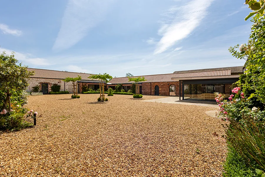 Highvale Barn Courtyard 1