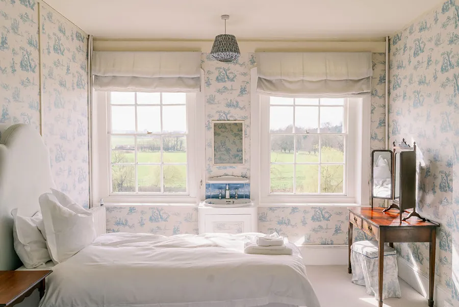 Wantage Manor Blue Bedroom Twin
