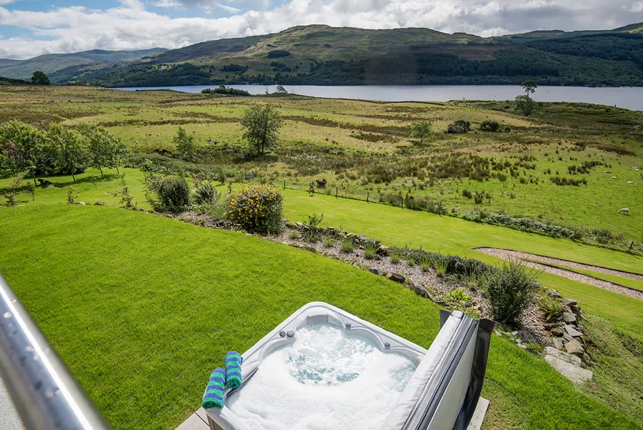 Loch Tay Lodge Hot Tub 1