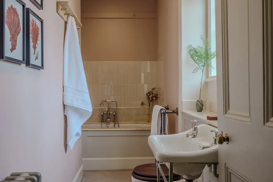 Belwick Hall Bathroom 4