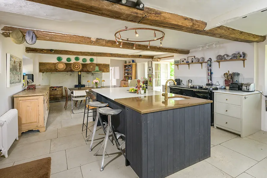 Meadowbank Manor Kitchen 1