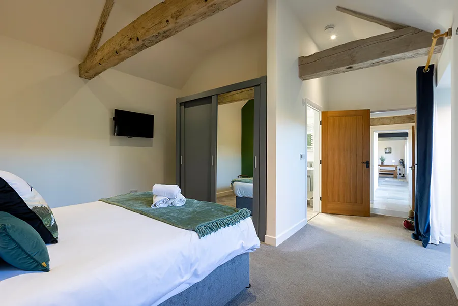 Old Cart House Bedroom 2.3