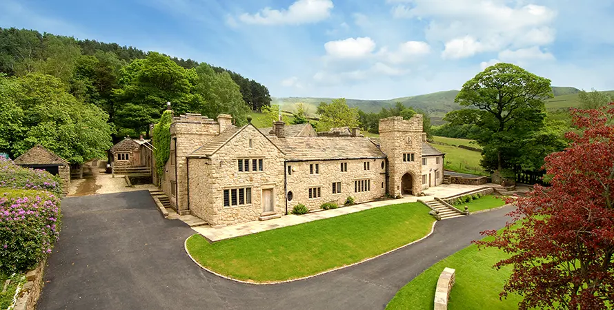 High Peak Manor Listing Image Exterior